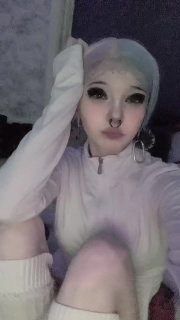 @Bisouu