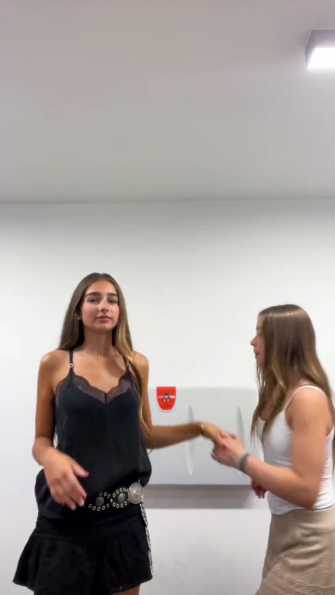 @guguyyyyy