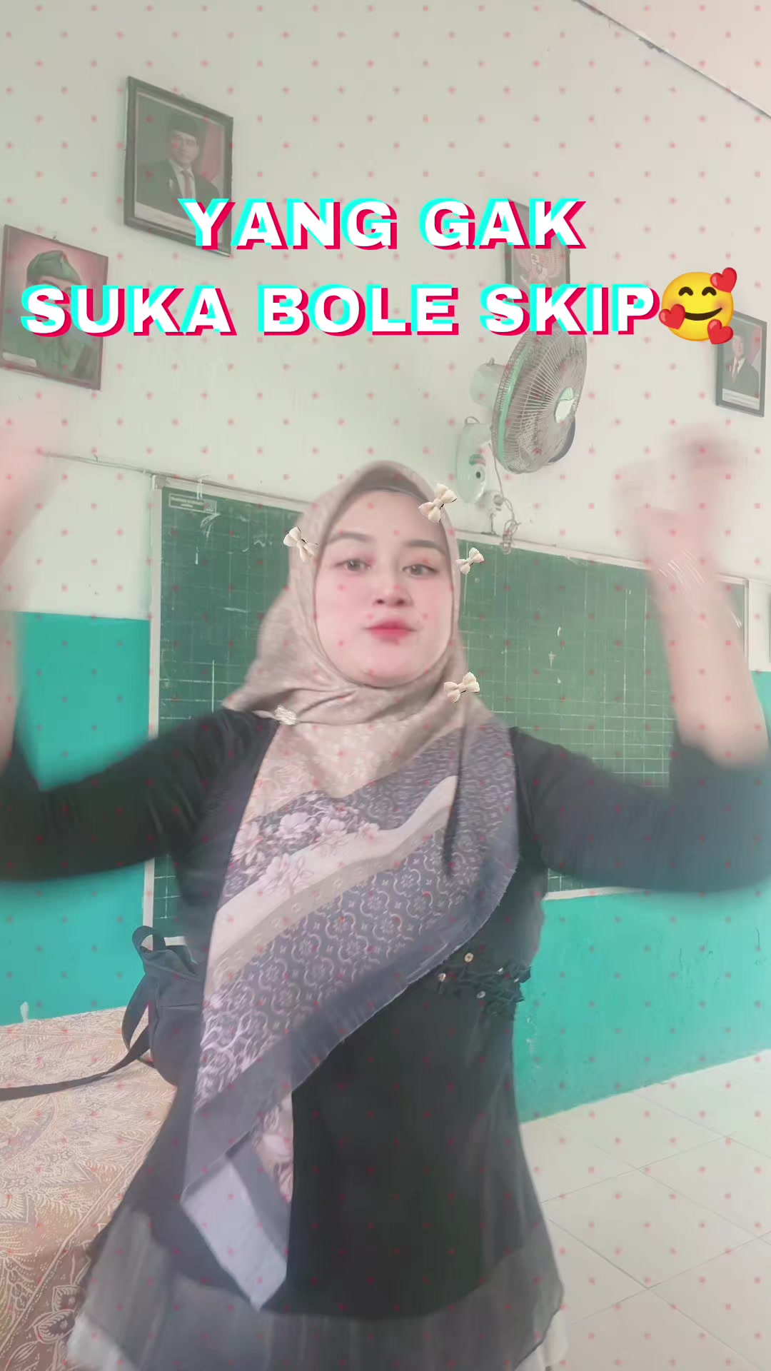 @RISOL QUEEN 👑💞
