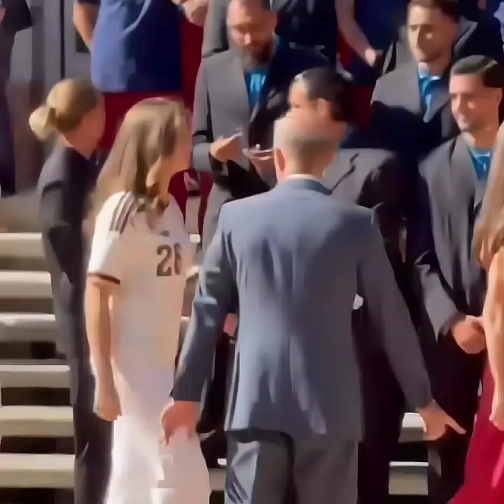 @𝑨𝑫𝑹𝑹𝑰