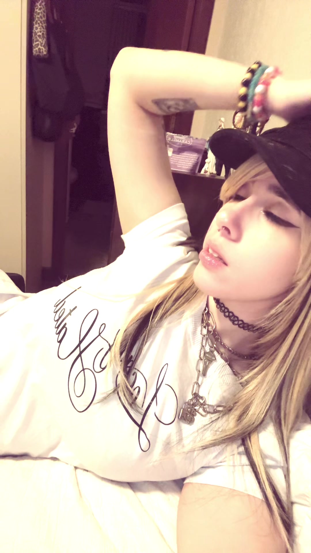 @binx ✩ ★ ☆ 🦭