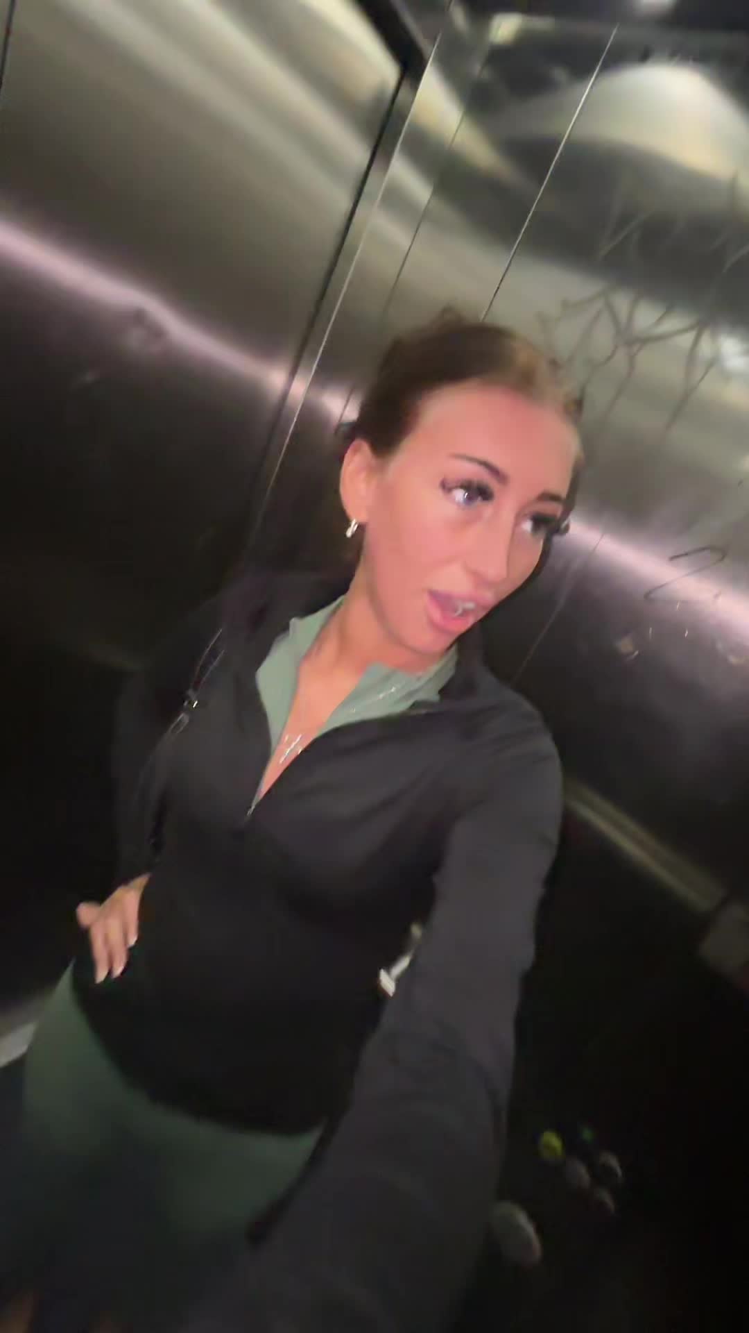 @Brookejames