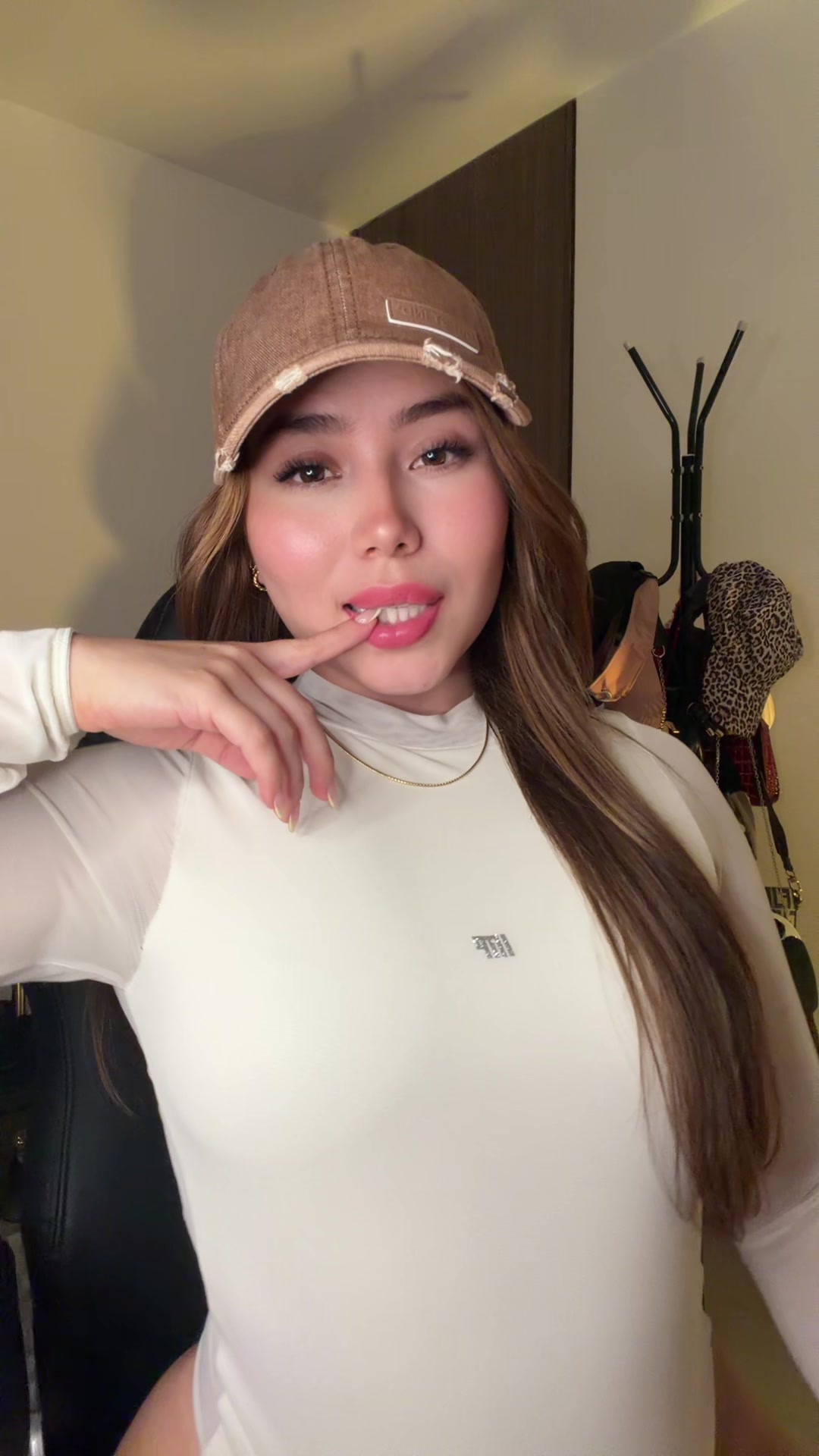 @taniaimarl3