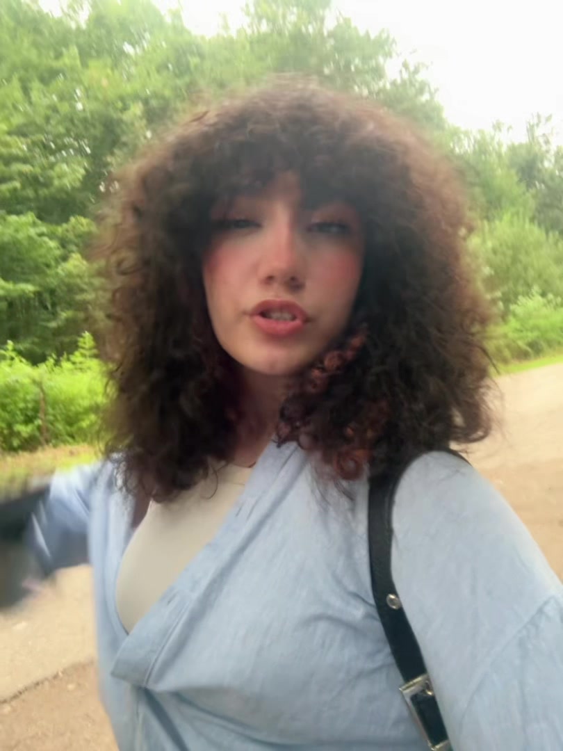 @roshaaa