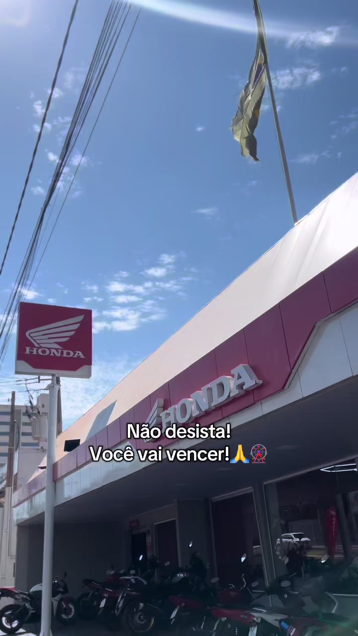 @Rosyizizhonda