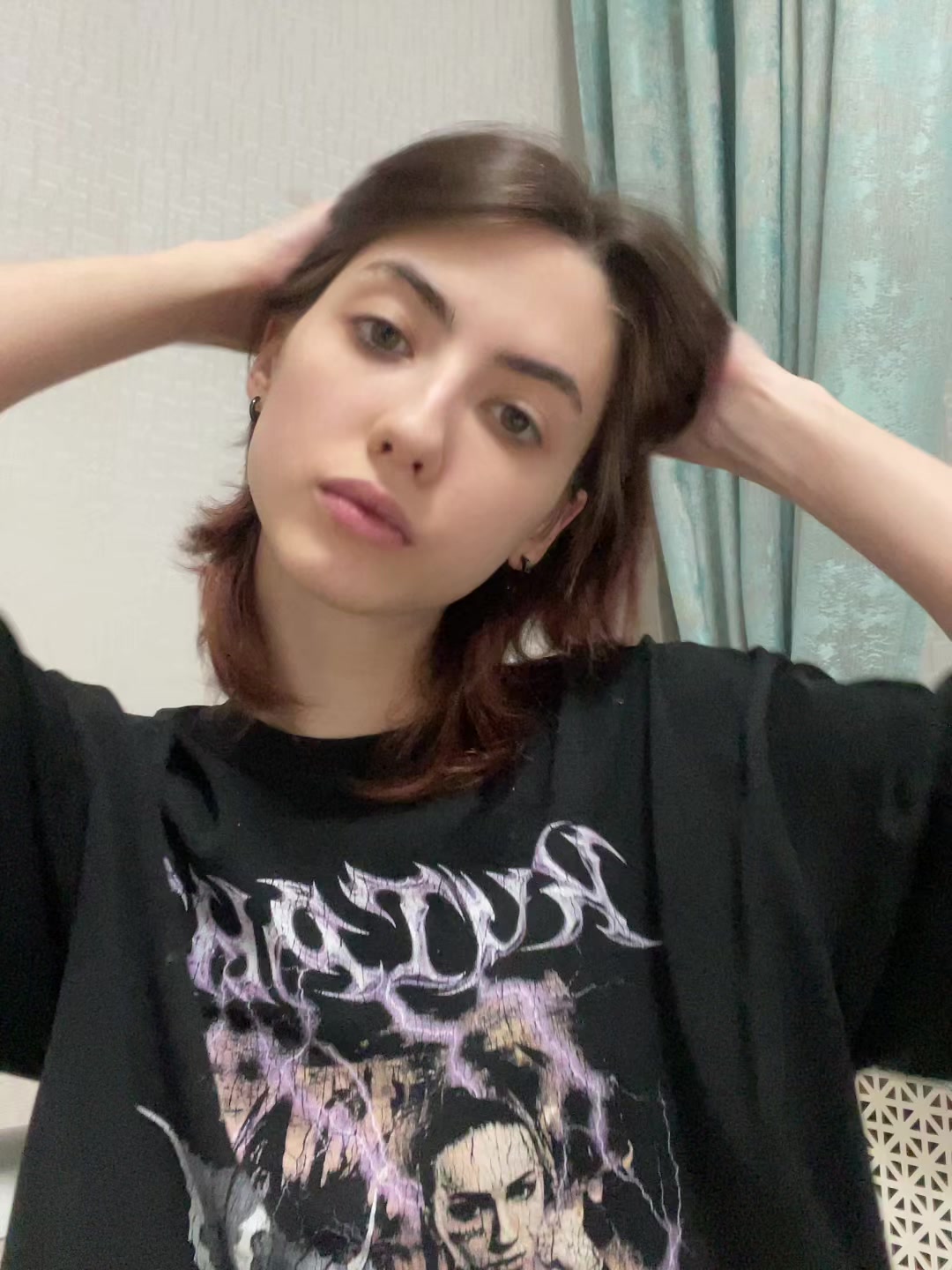 @ariananan69@