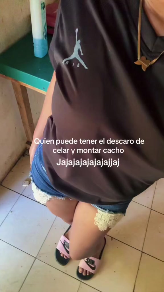 @Maria Flores