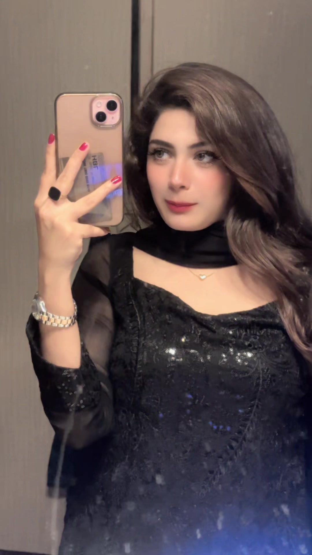 @Maha khan👑