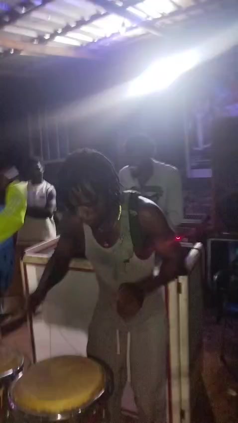 @Schoolboy_ Drums