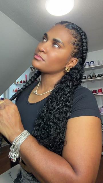 @carly Correia official 🎵🎵🎵