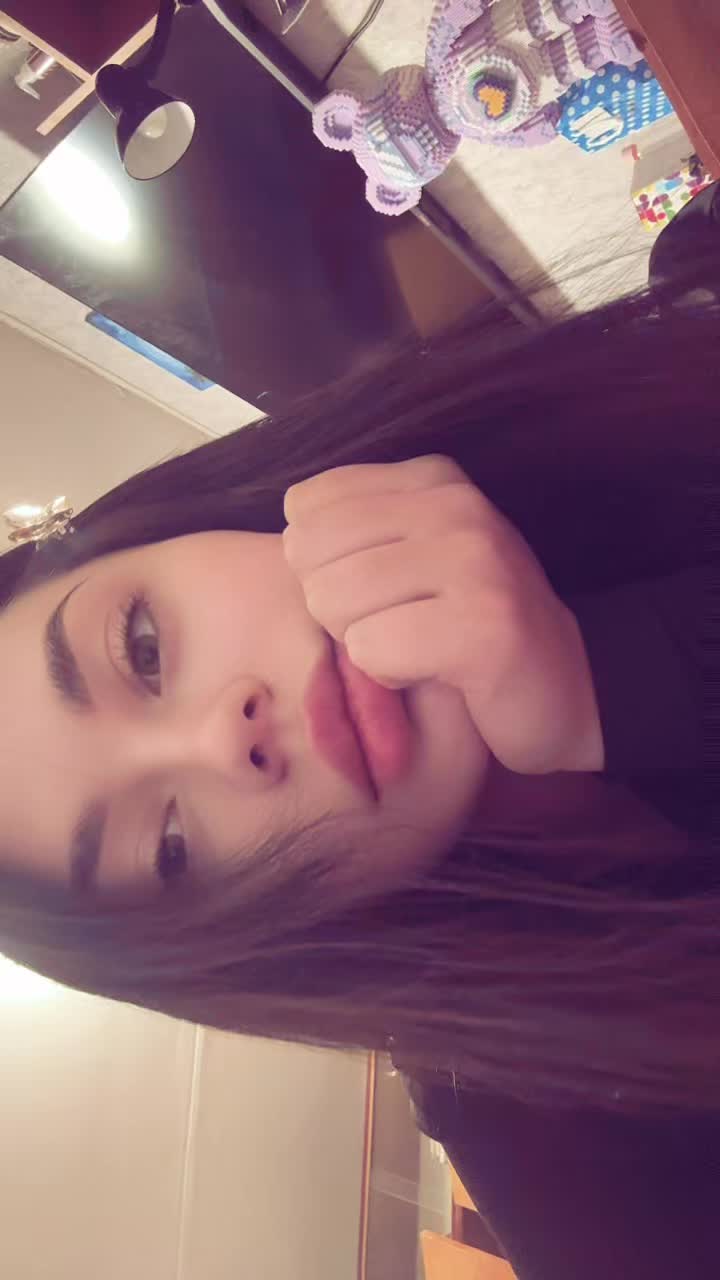 @Anasta