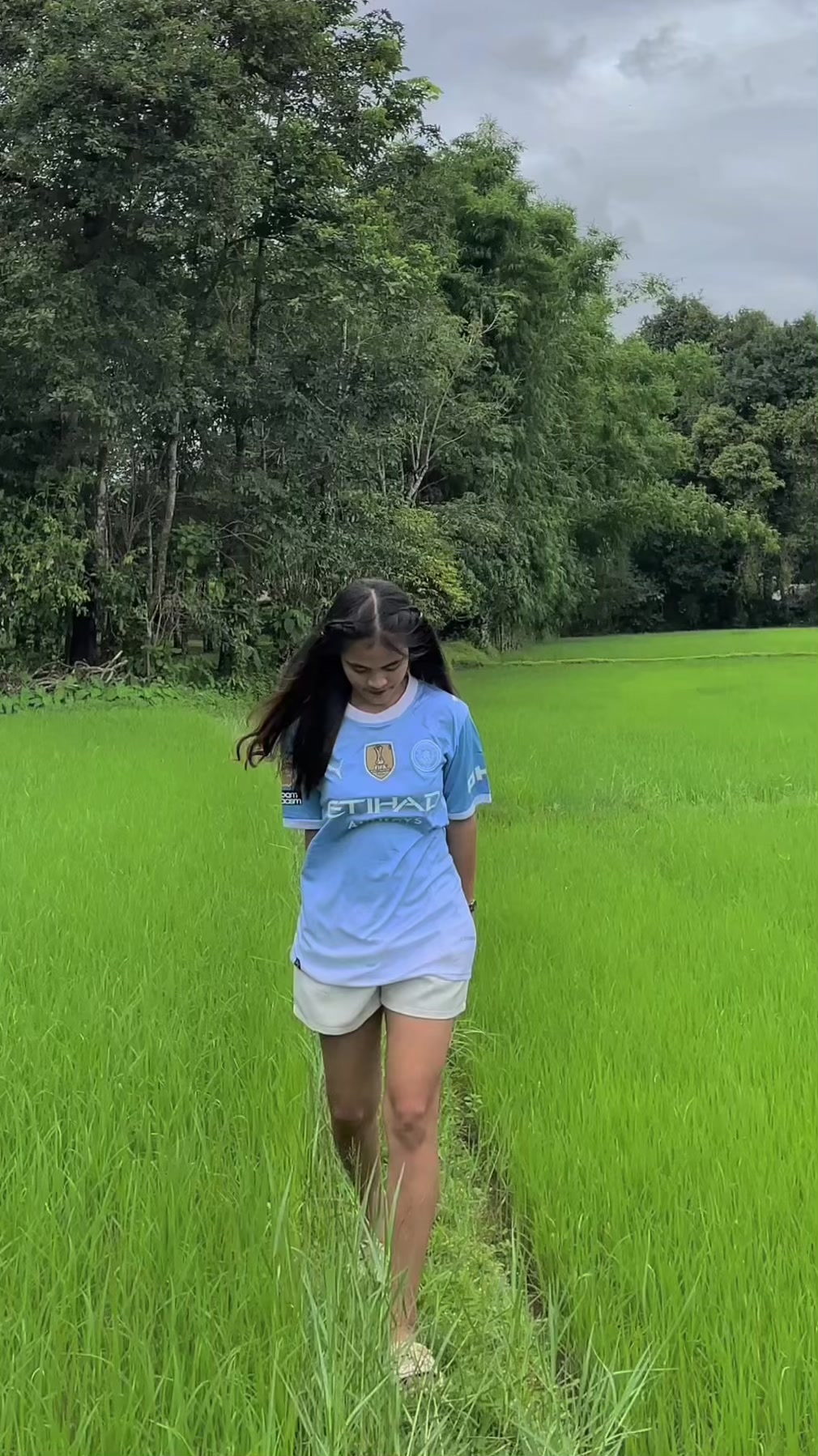 @Hnin Nu Hlaing🍃(Zwel)