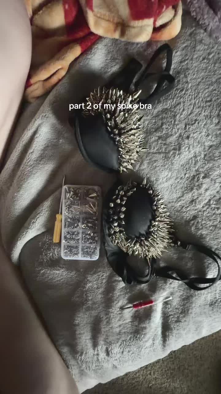 @☥