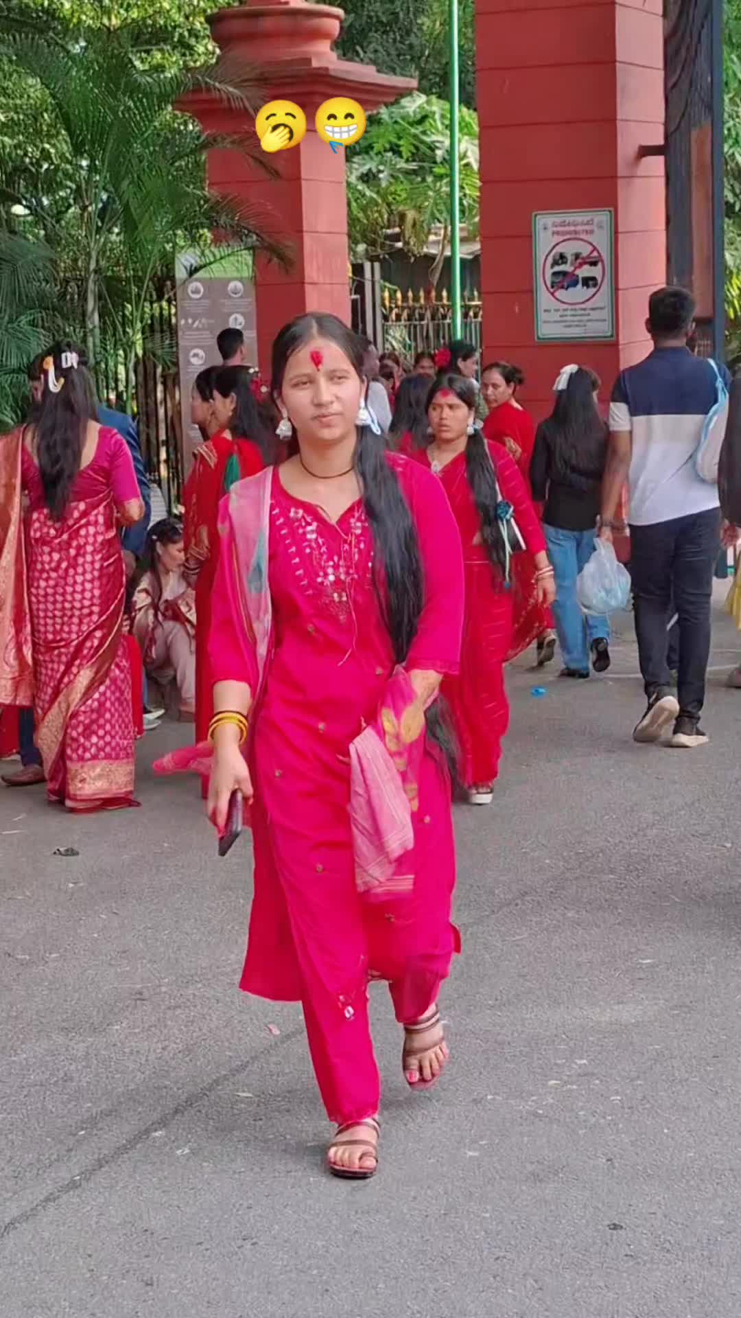 @अभागी परदेशी छोरी 🇮🇳🇳🇵😭