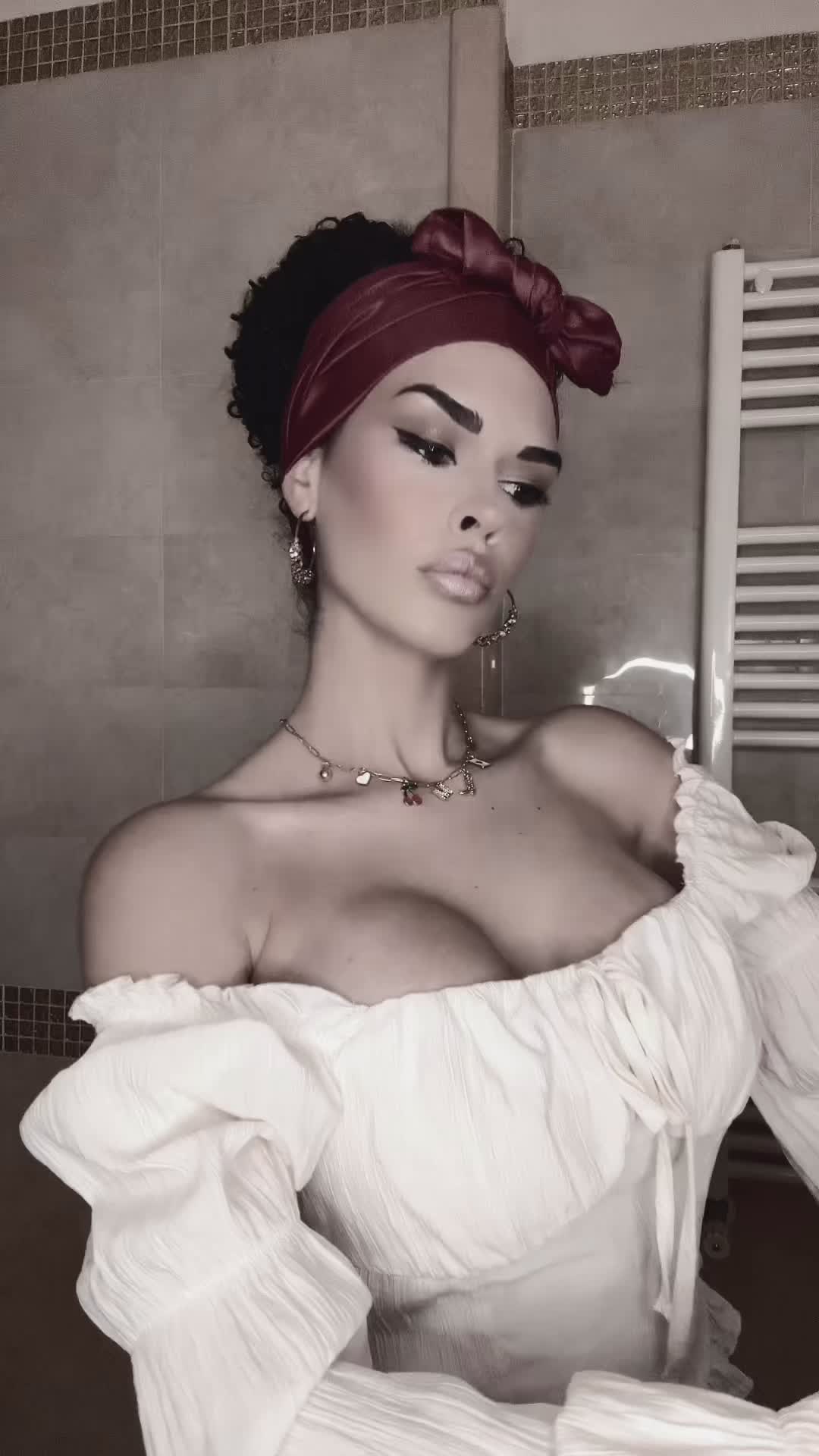 @La tua mora preferita 🍒