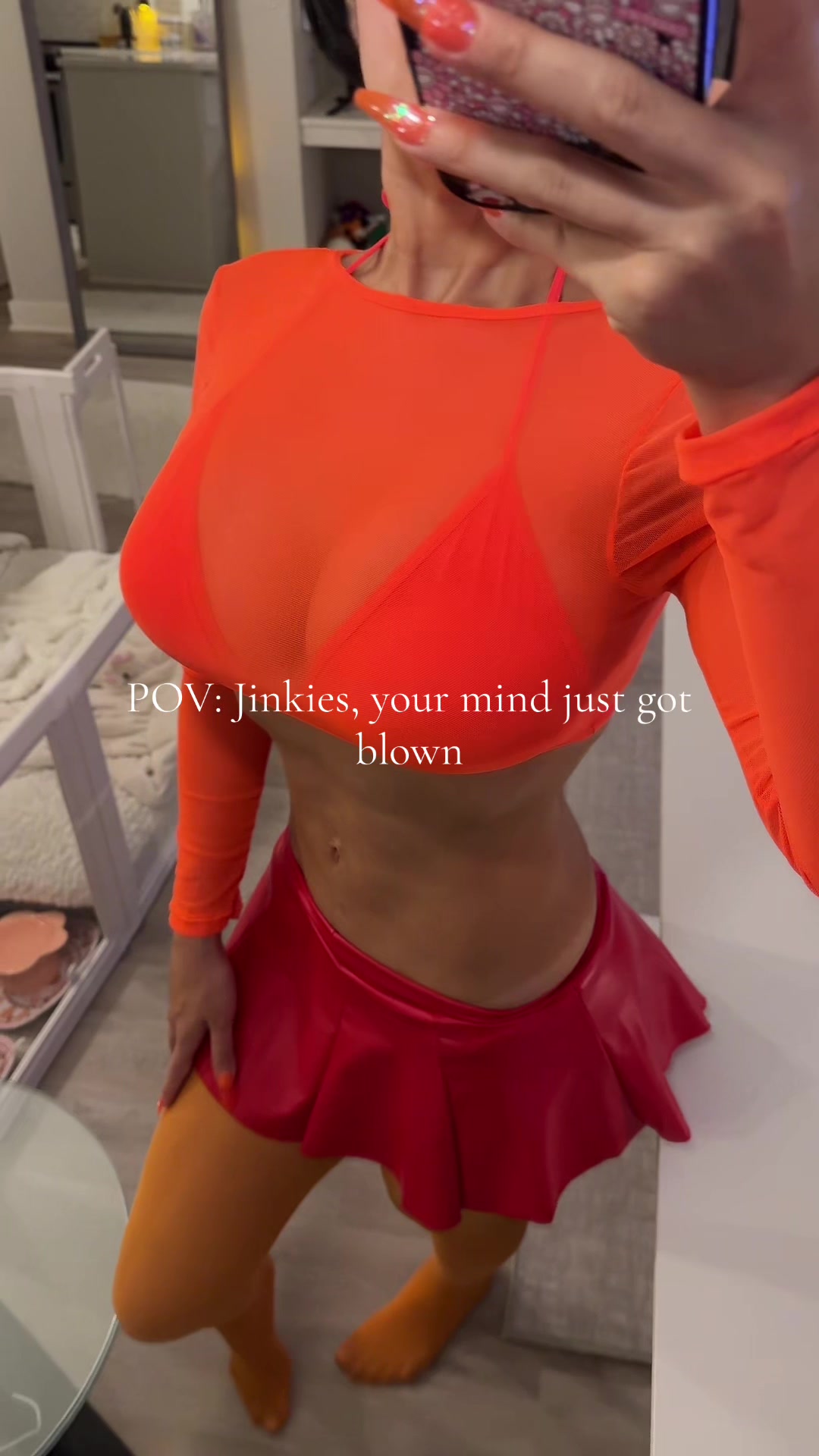 @Pheena (women's page)