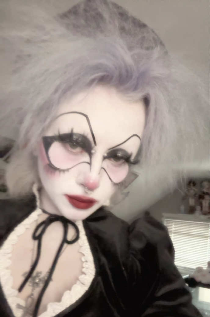 @dollygoth666