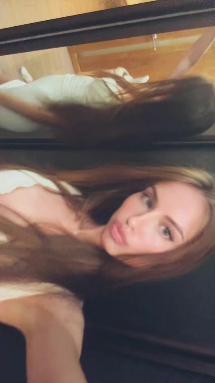 @pollllisssha
