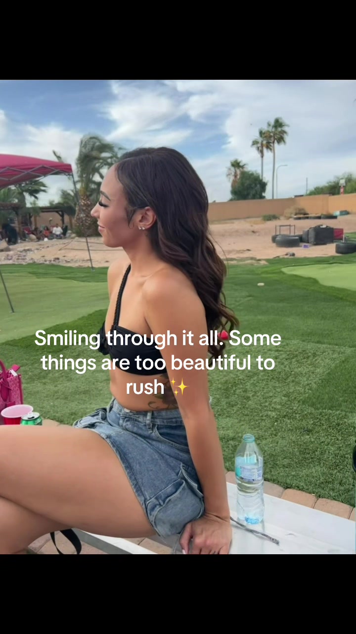 @auriauna