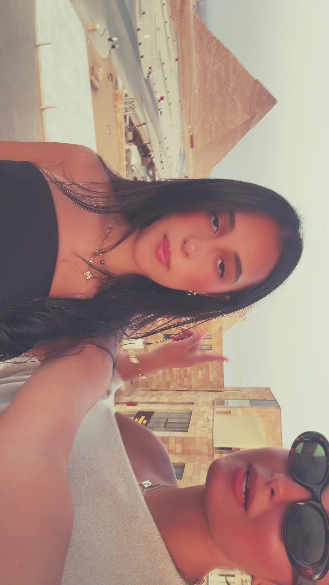 @Malika🤍