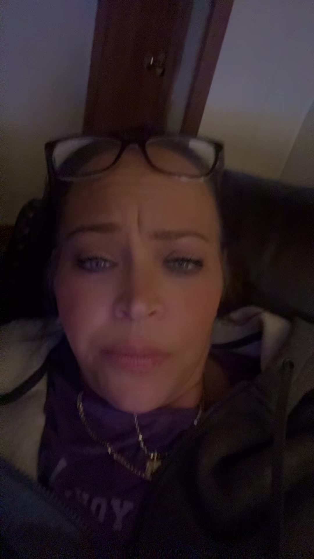 @Bee