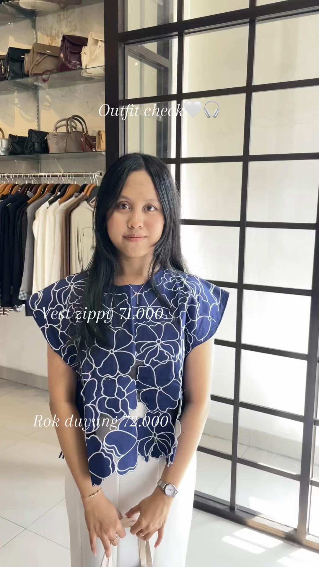 @Ichaandenishop_store