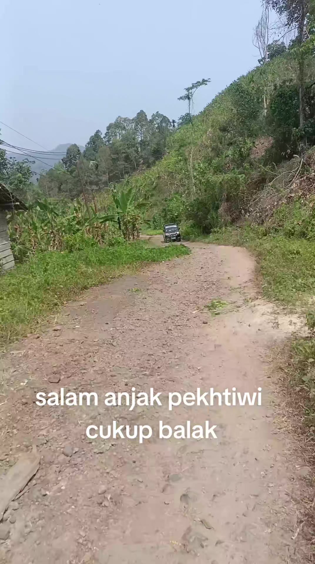 @YANTO TREVEL