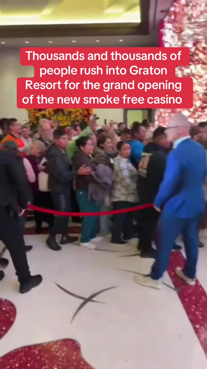 @The Vegaspaulyc show