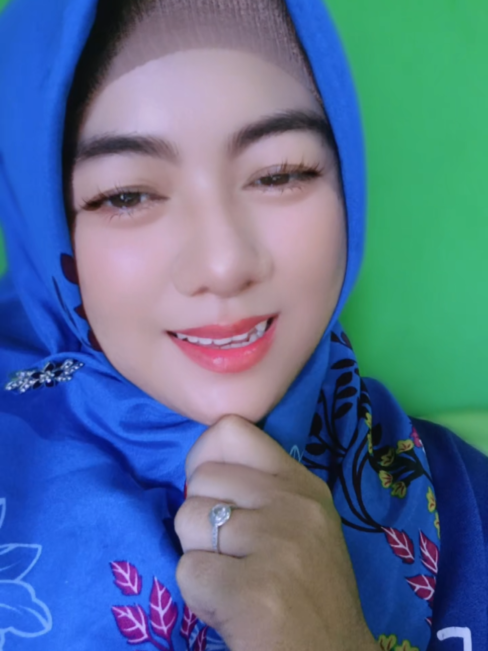 @💞 NENEK 💞01