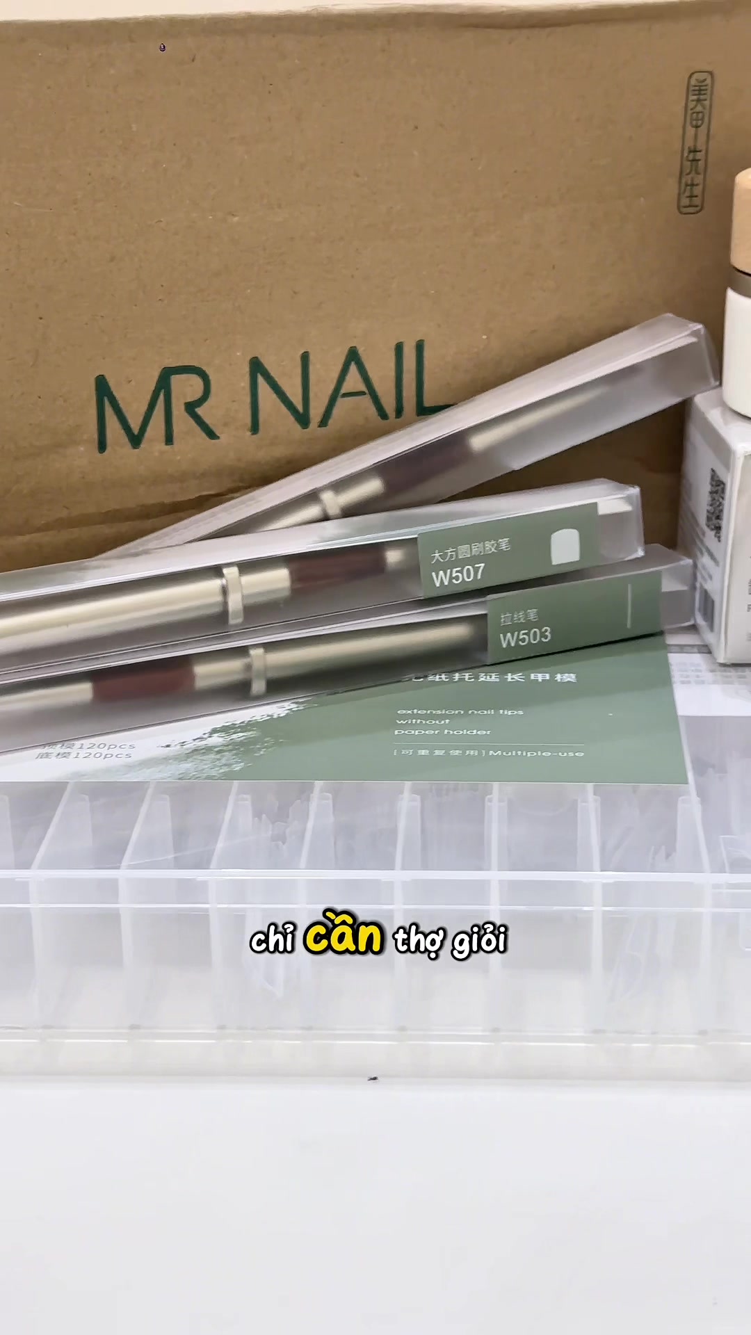 @Aloha Nail Thảo Điền