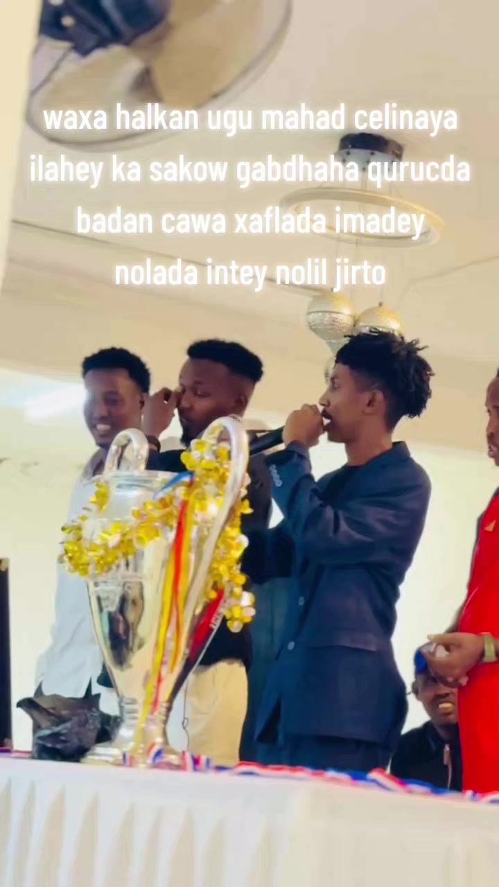 @Madax weynaha qoxotiga🙏