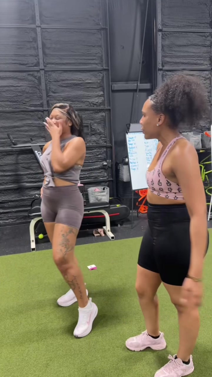 @deedessy