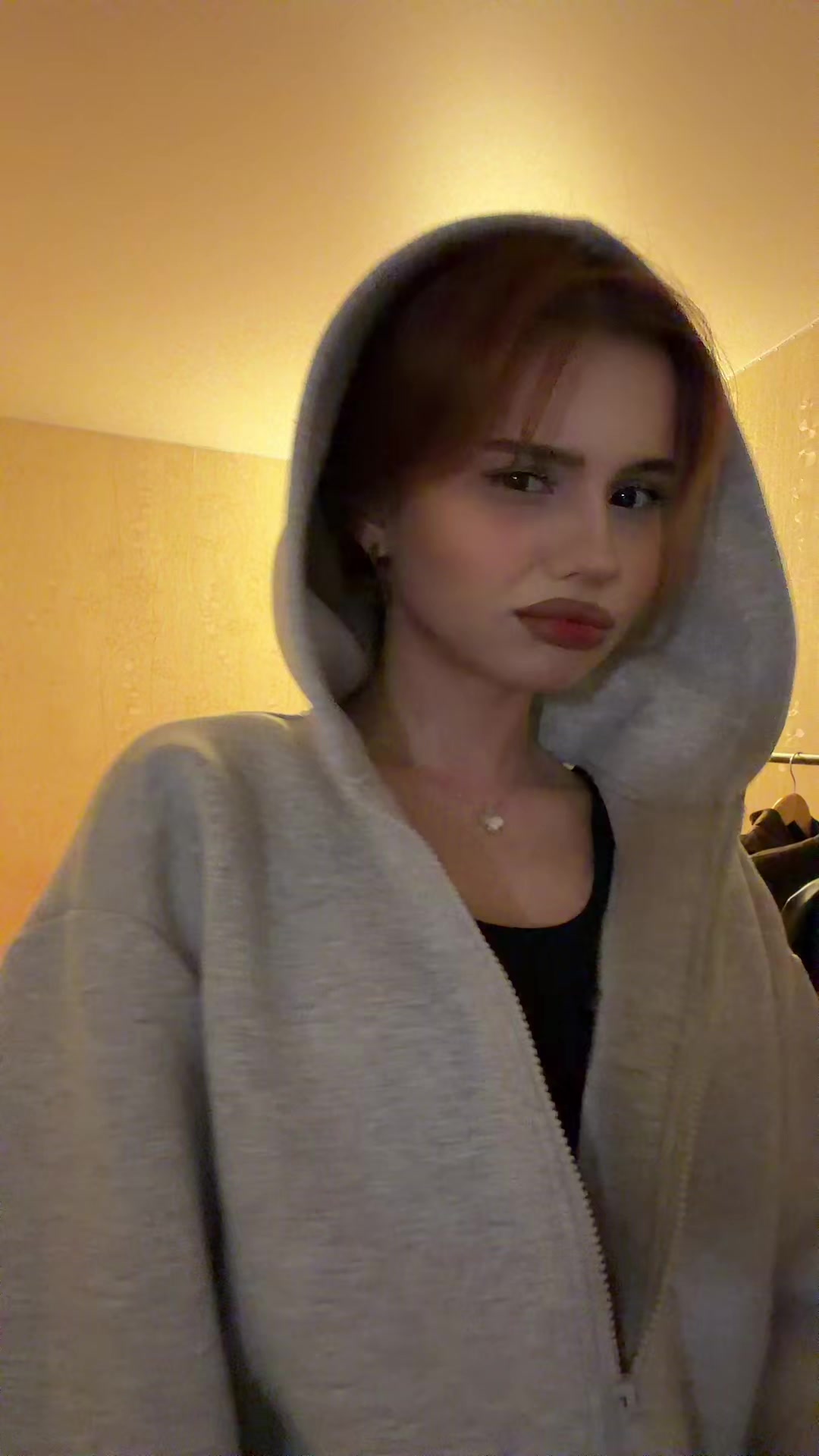 @зулич