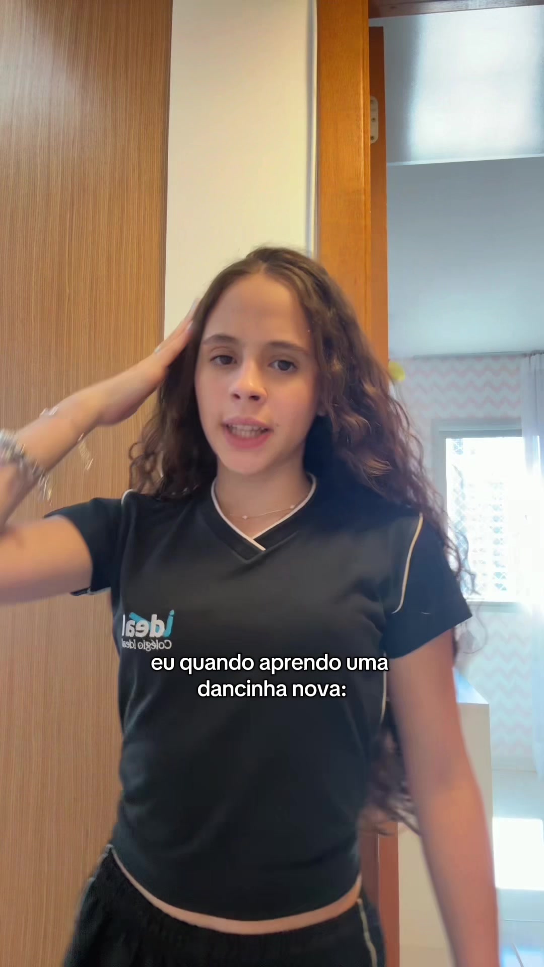 @Laís