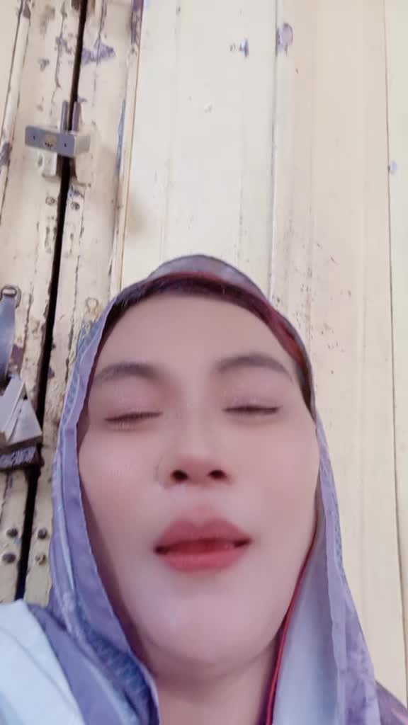 @lia