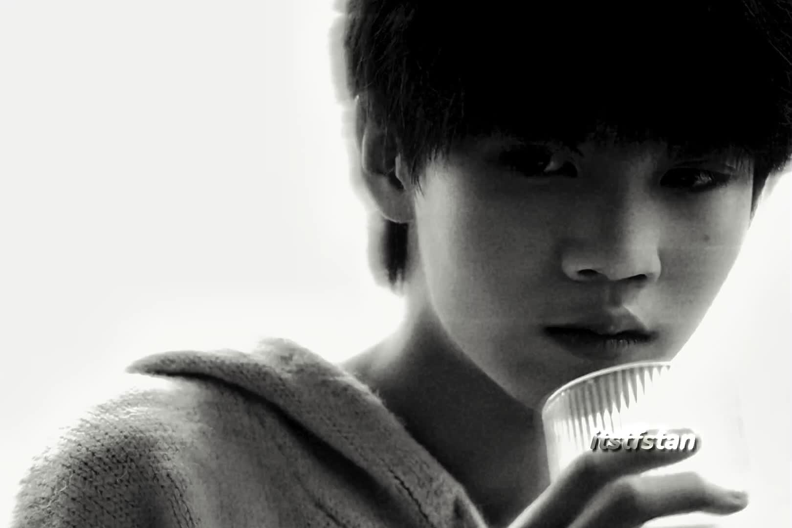 @𝓪𝓵𝔂𝓪𝓪𝓁𝓊𝓋𝓋_阿利亚✨