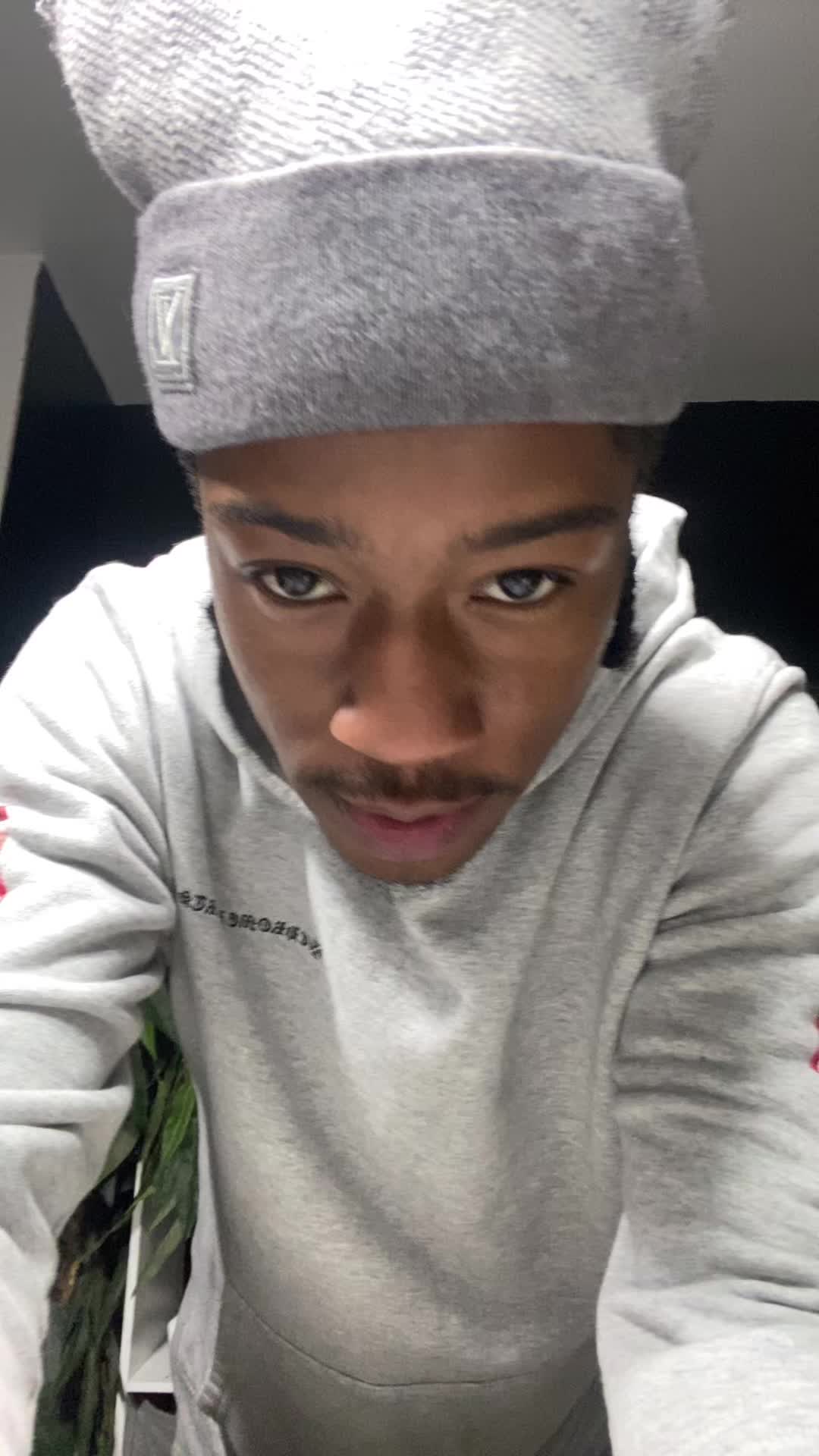 @Zah 💰