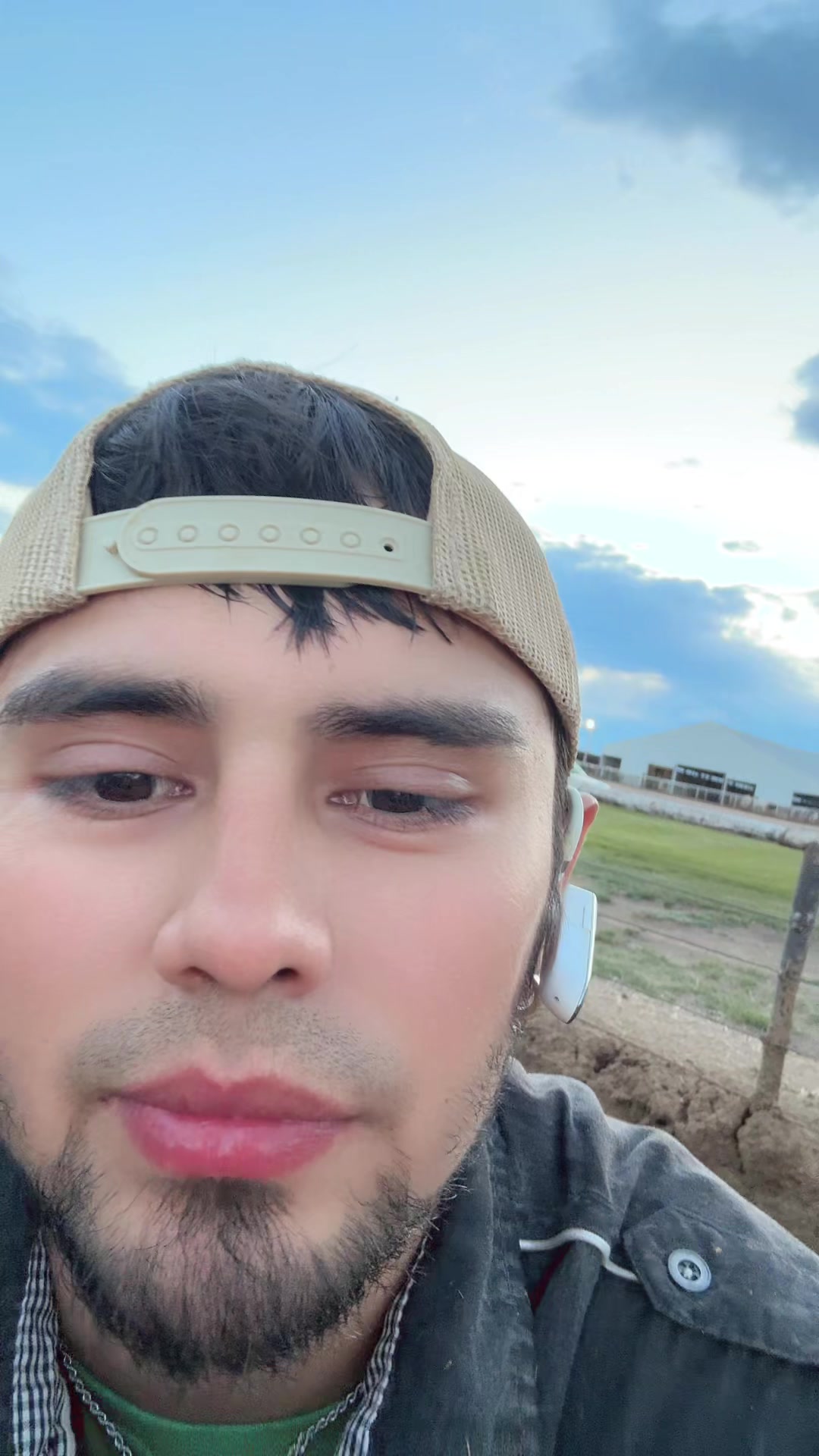 @Roberto