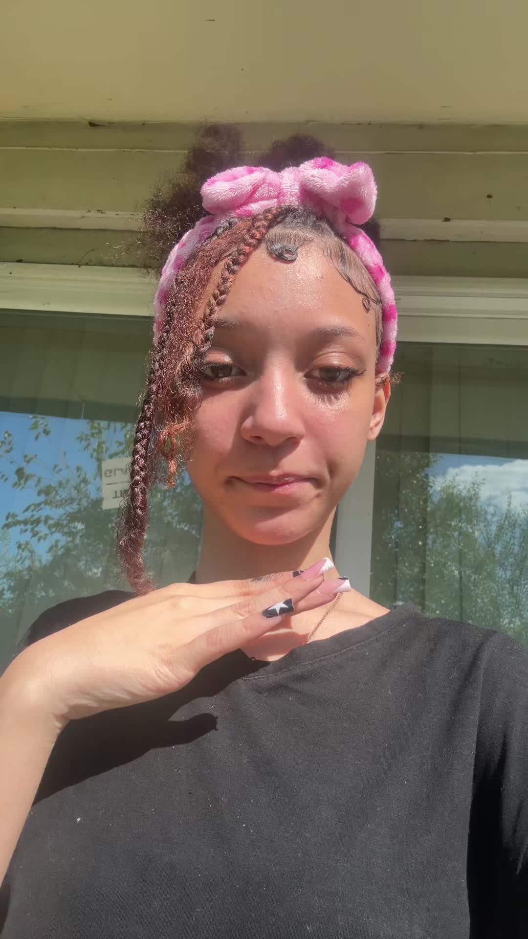 @😱