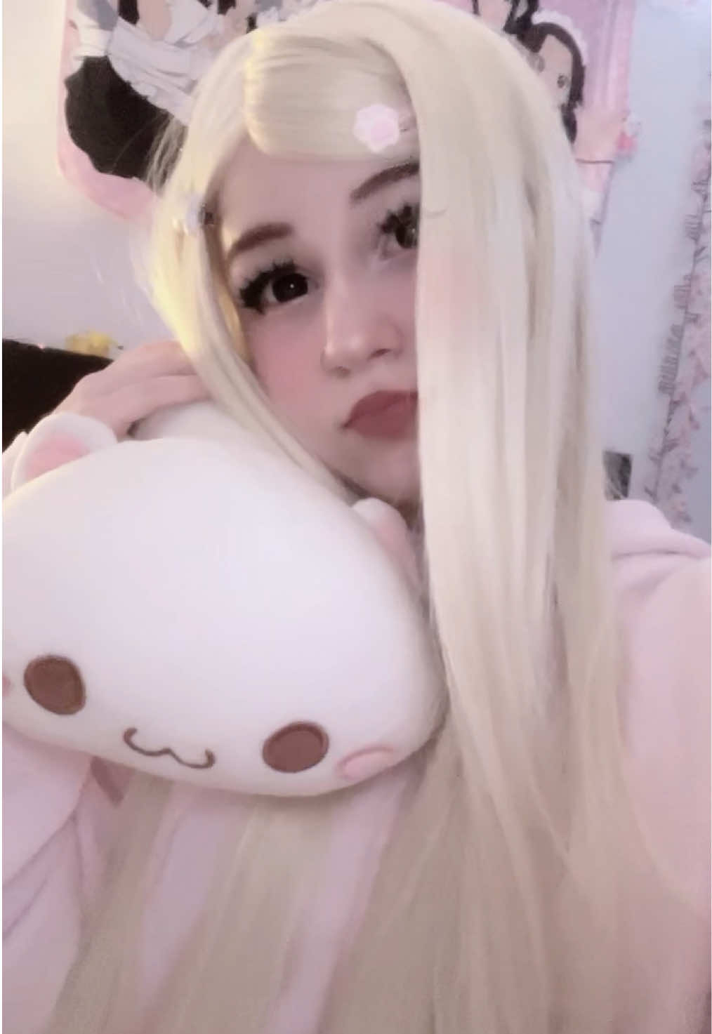 @Bunni 🐾🎀🧁