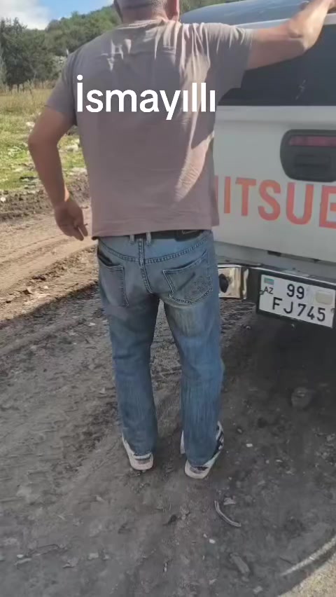 @Sahibsiz heyvanlara dəstək