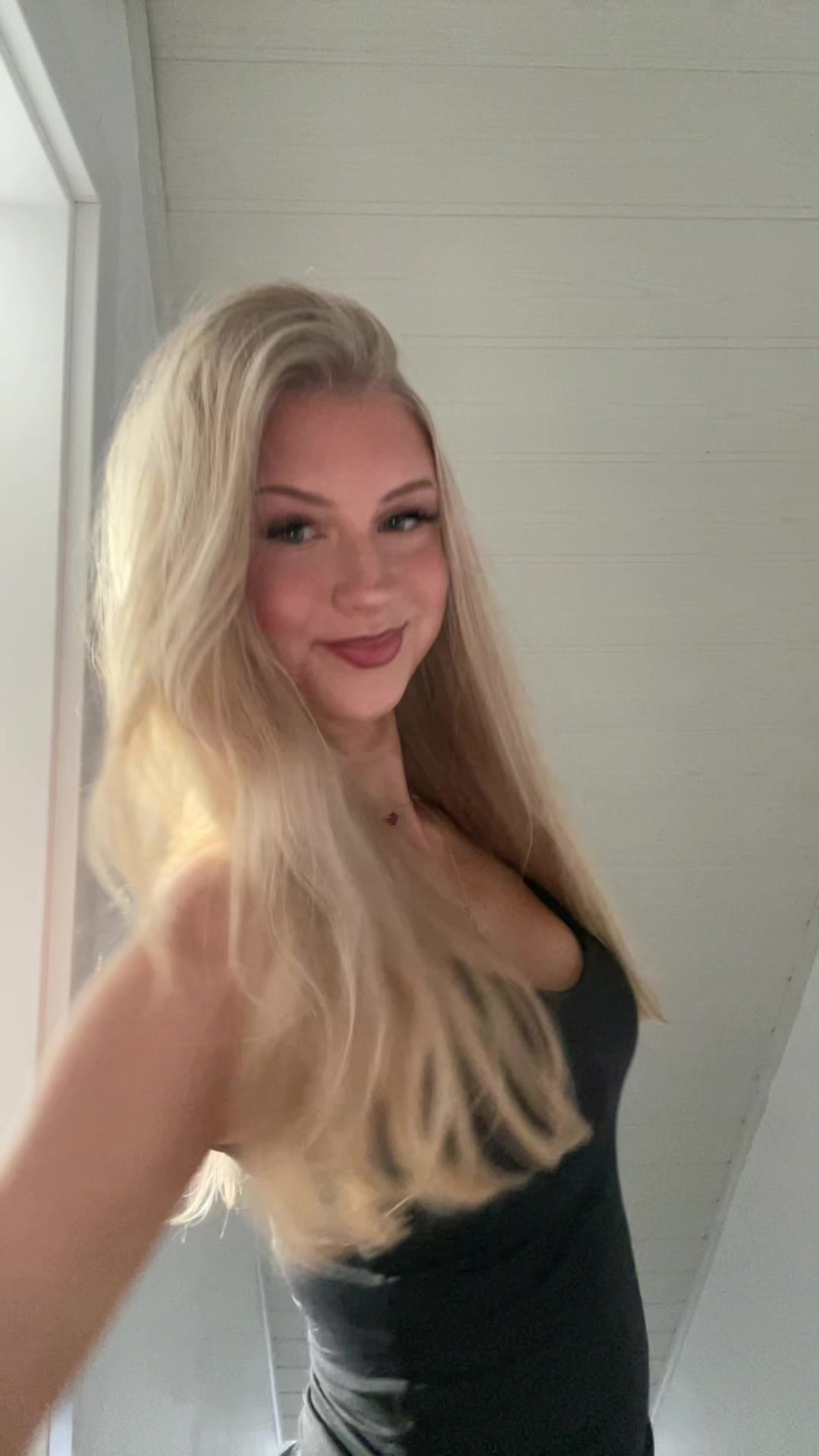 @𝐸𝓂𝓂𝒶 🪩🥂🌸