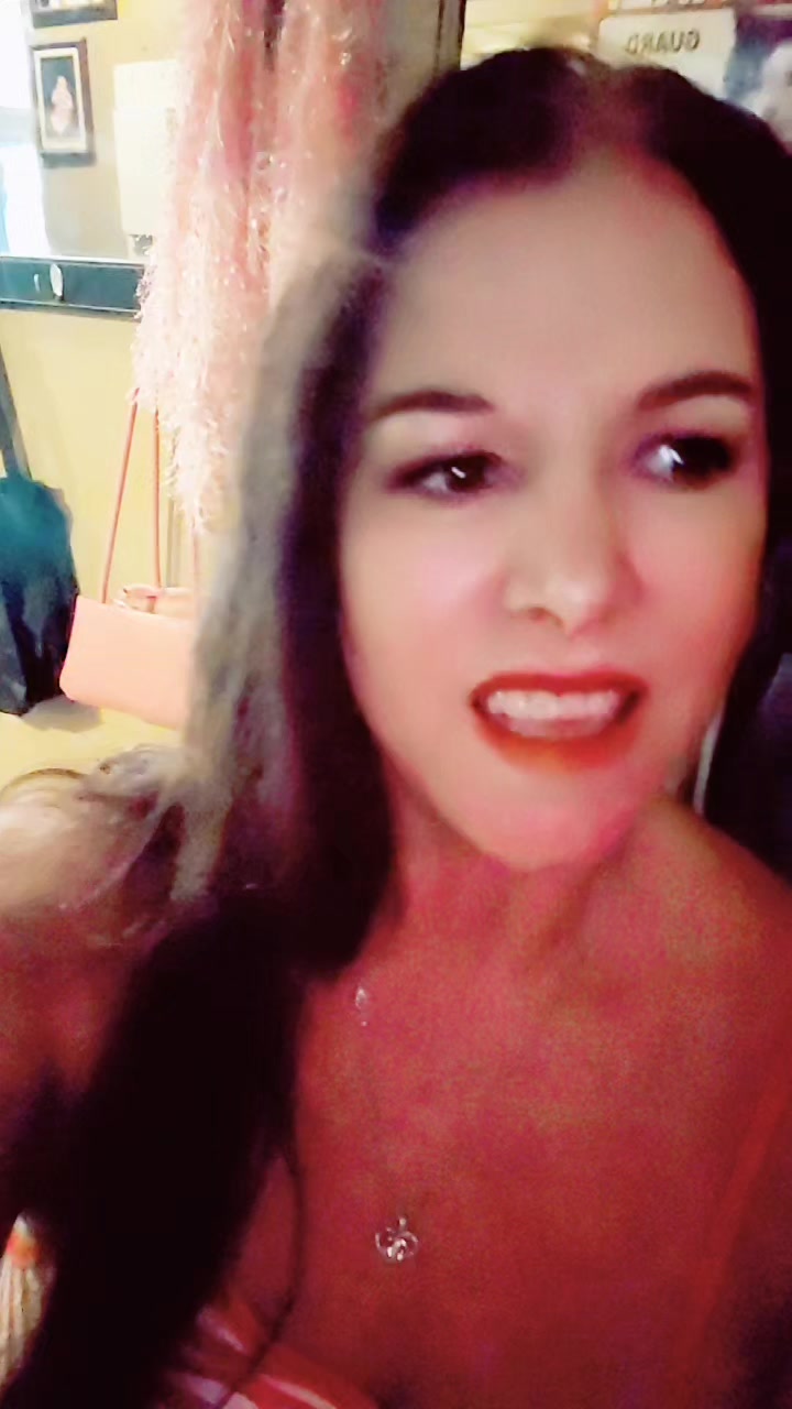 @Robynhood🇨🇦🇨🇦🇨🇦