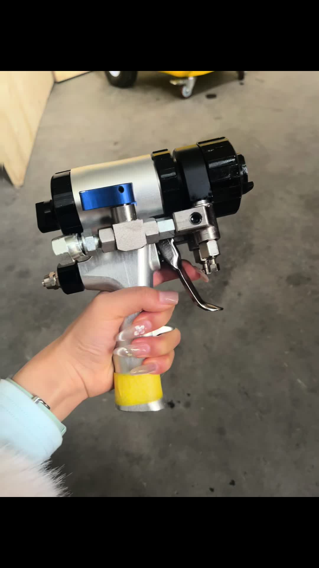 @xinlingsprayfoammachine