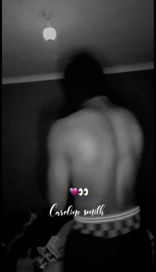 @M J