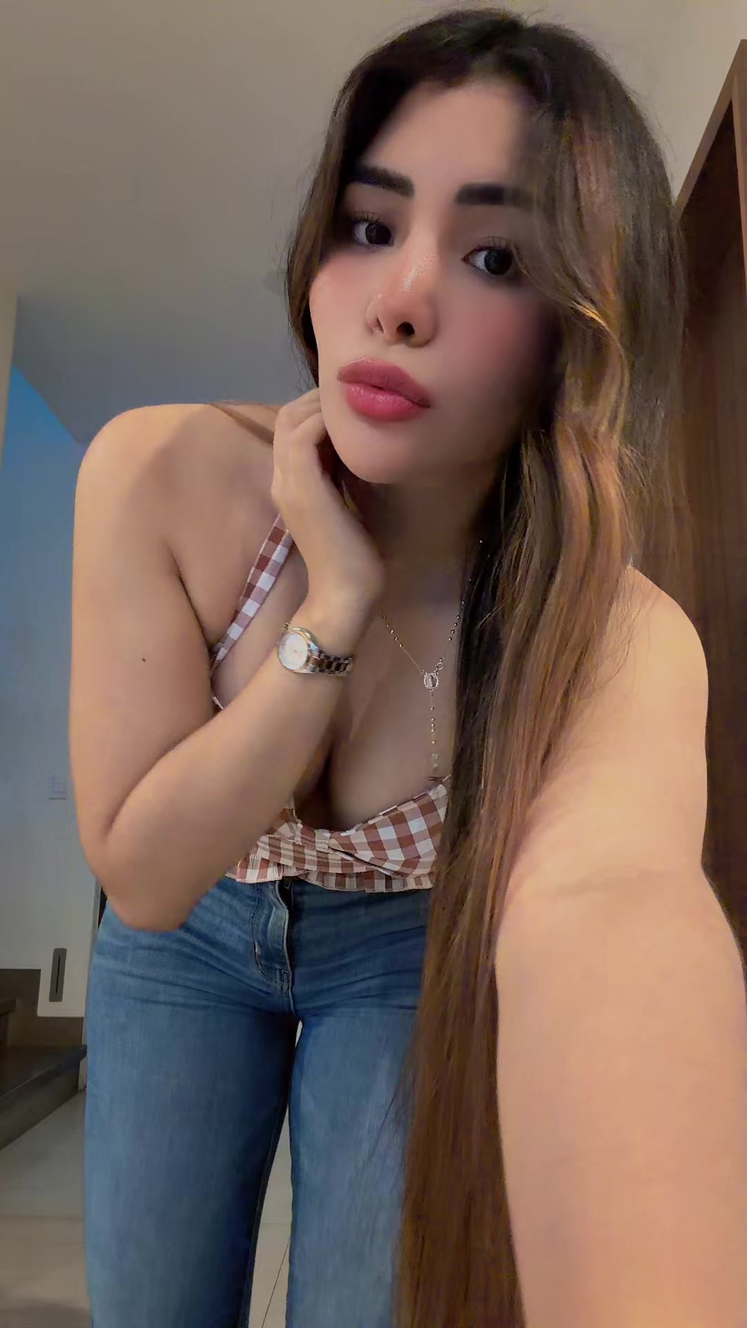 @Nahomi Persal ✨