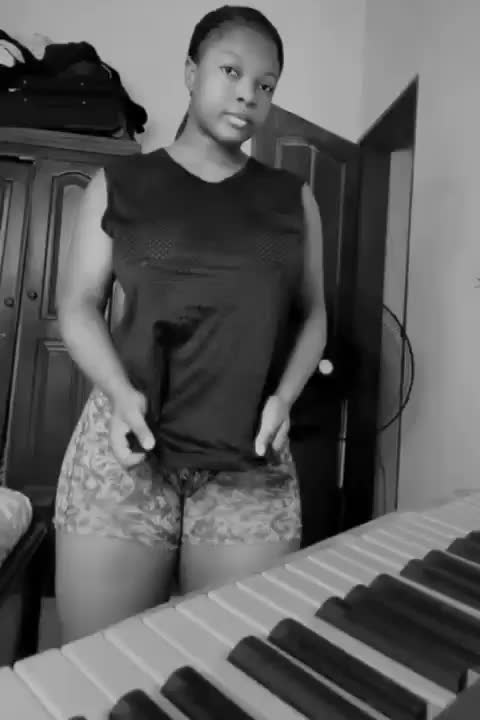 @SLIM THICK๐๐ผโ๏ธ๐ (FANPAGE)