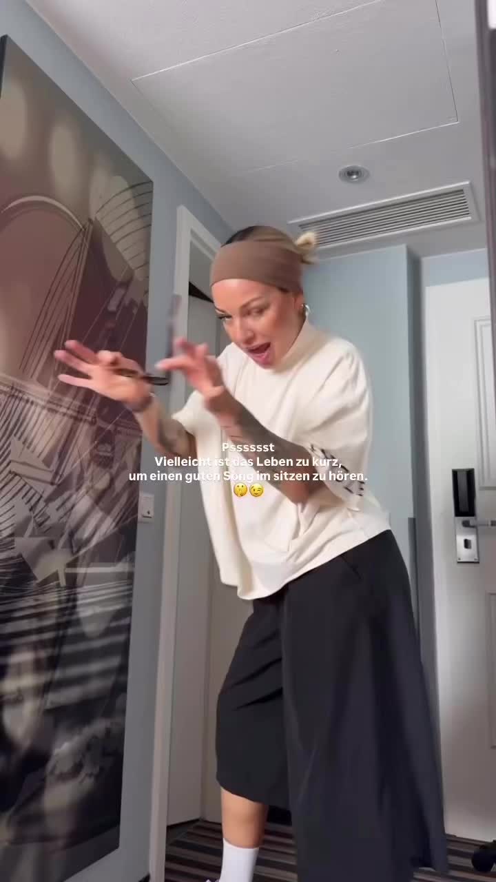 @Jessica