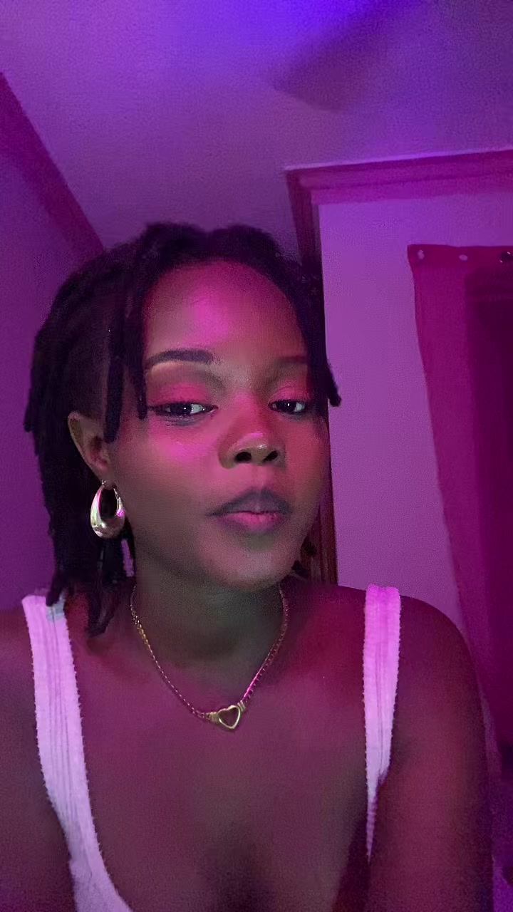 @Mu 🎀💕