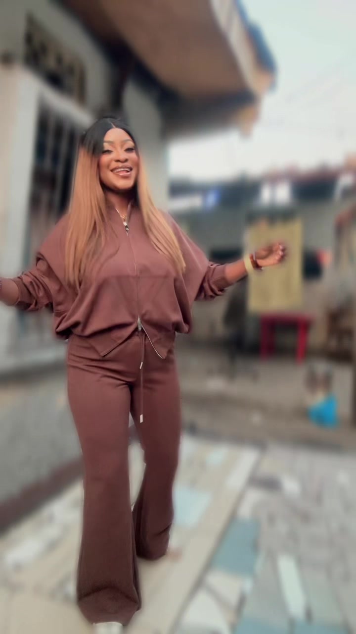 @Tabitha style 👗👖👕👠👜👟🛍️